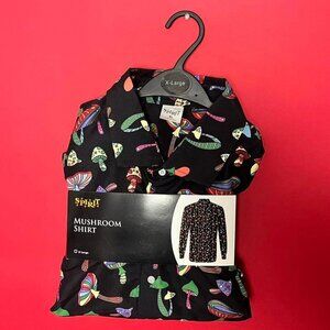 Spirit Halloween / mushroom themed button up 🖤💜​​​​